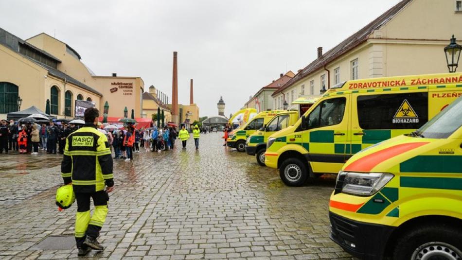 Záchranáři oslavili 50 let v Plzni