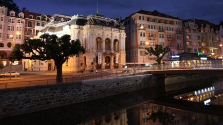 Karlovarský kraj si užívá kulturní a společenské akce