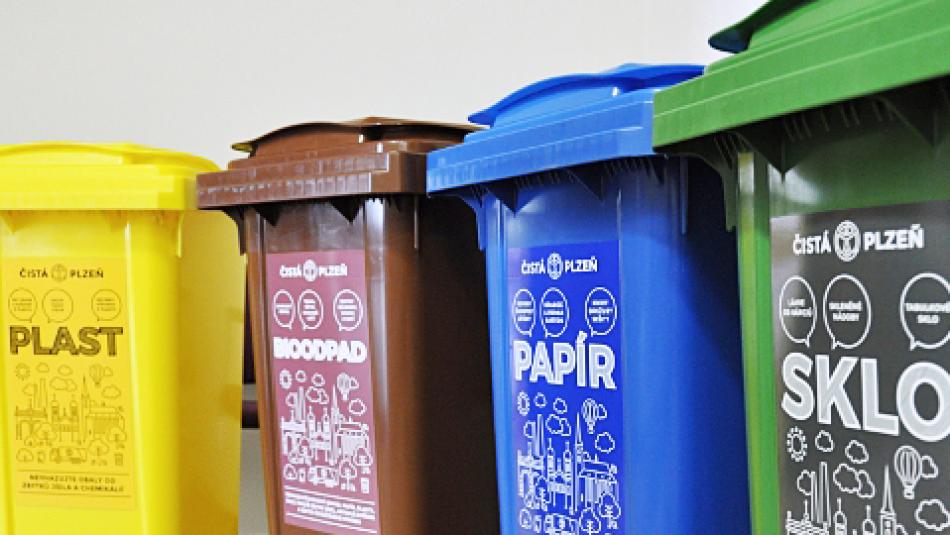 Plzeň chce vymítit popelnice podnikatelů mimo veřejné prostranství, novelizuje vyhlášku