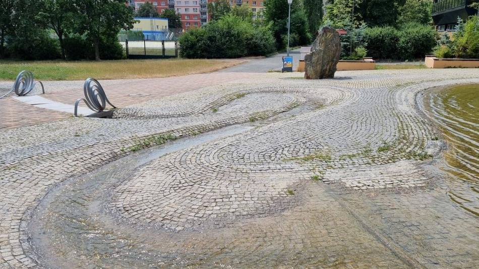 Park U Bazénu na Lochotíně by se mohl proměnit. Rozhodnou občané