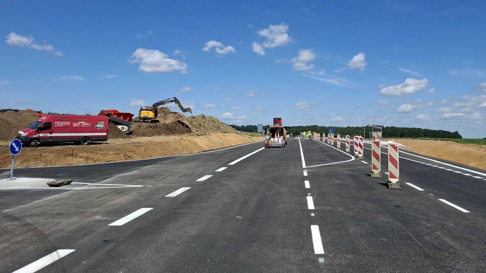 Řidičům se uleví, končí rekonstrukce křižovatky na hlavním tahu u Koutu na Šumavě