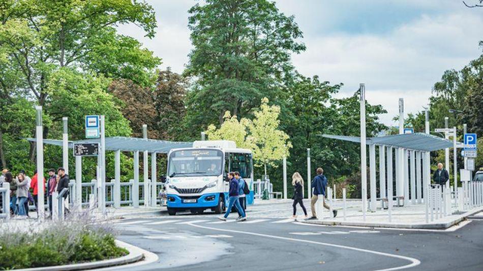 Do Varů pohodlně a zdarma: Festival láká na bezplatné autobusy z Chebu a Sokolova