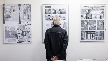 Výstava komiksů inspirovaných životem Franze Kafky je k vidění v Galerii 13. Slavného spisovatele spatříte očima studentů Sutnarky