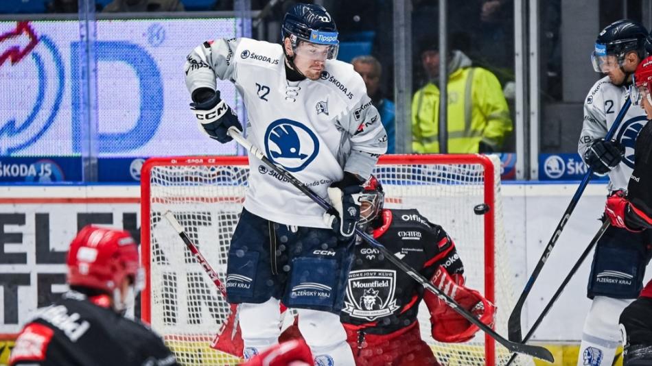 Hokejisté Plzně tříbrankové manko proti Hradci smazat nedokázali, rozhodly nepovedené tři minuty