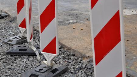 Na hlavním tahu u Draženova začíná oprava silnice a kruhového objezdu
