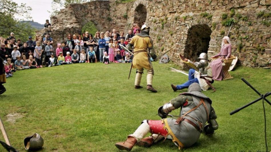 Hrad Velhartice o víkendu oživí velká sláva!