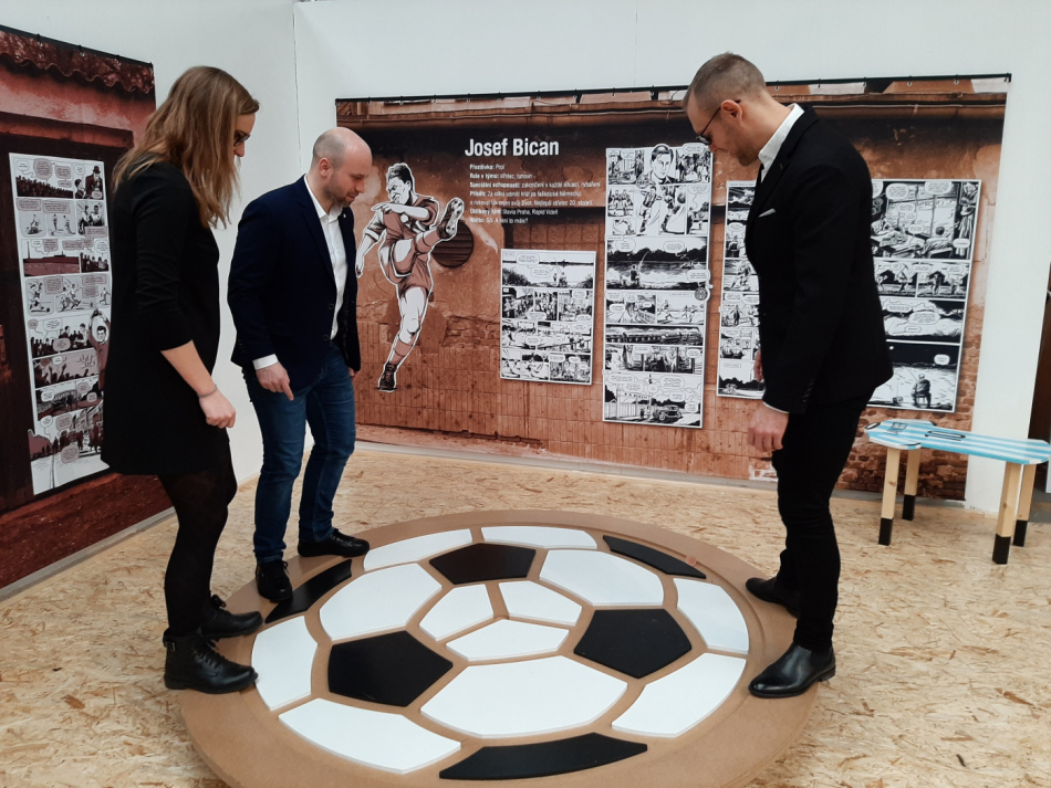 GÓÓÓL. Plzeňské DEP02015 otevírá zážitkovou výstavu o fotbalu
