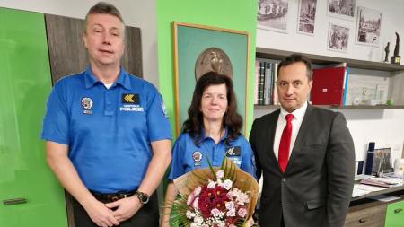 Dvacet let ve službě městu. Strážnice Petra Leichtová končí u sokolovské městské policie