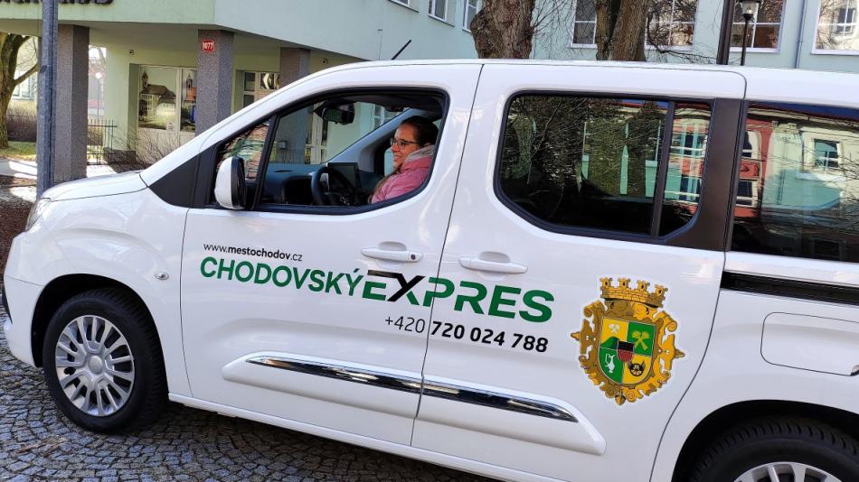 Chodovský expres najel přes léto více než pět tisíc kilometrů. Senioři ho využili ke stovkám jízd