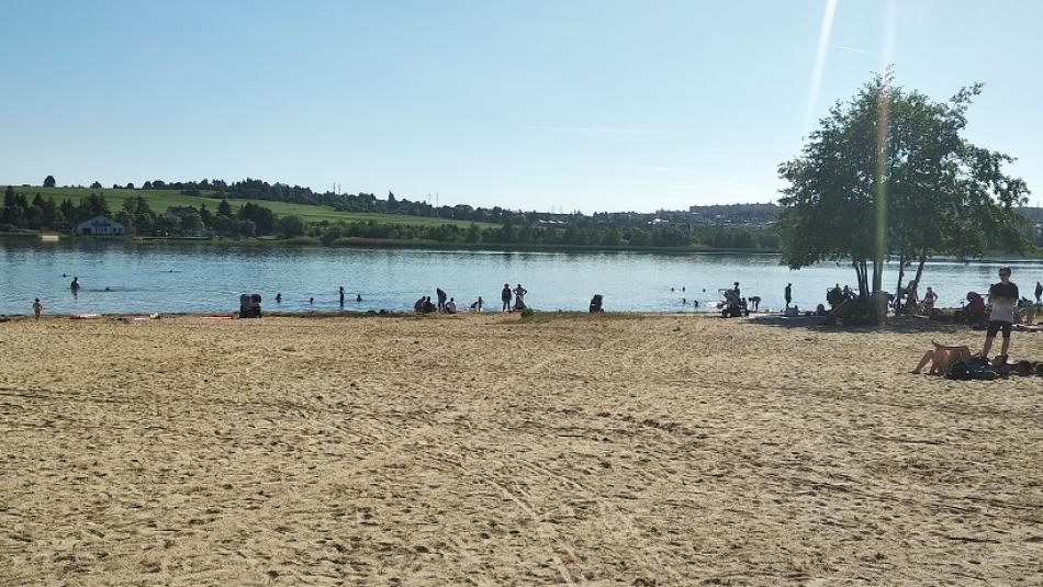 Voda v koupalištích v Plzeňském kraji je místy lepší než na začátku prázdnin