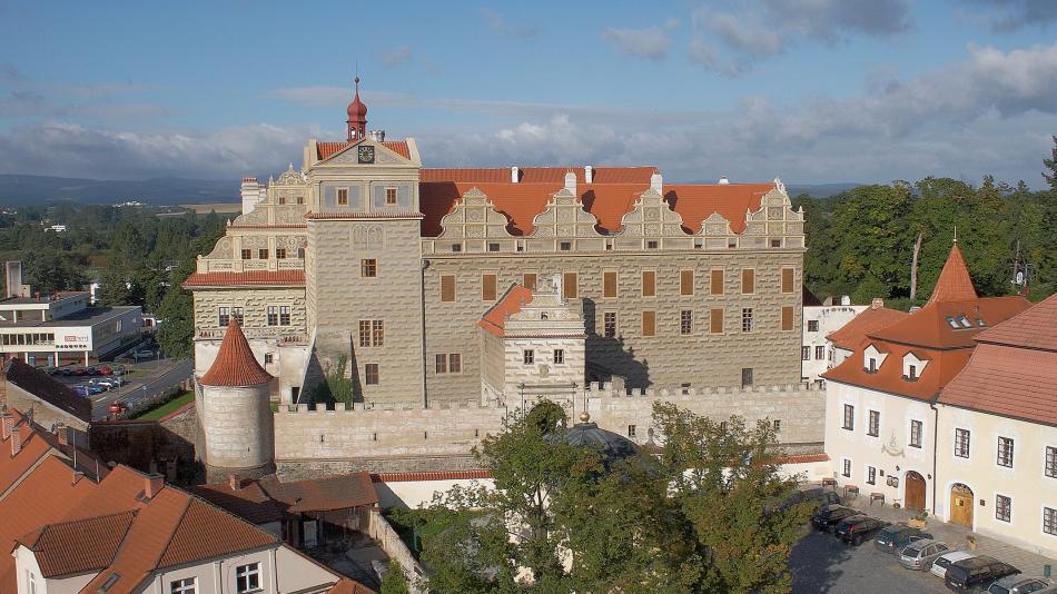 Státní památky v Plzeňském kraji otevřou v sobotu brány pro noční návštěvníky