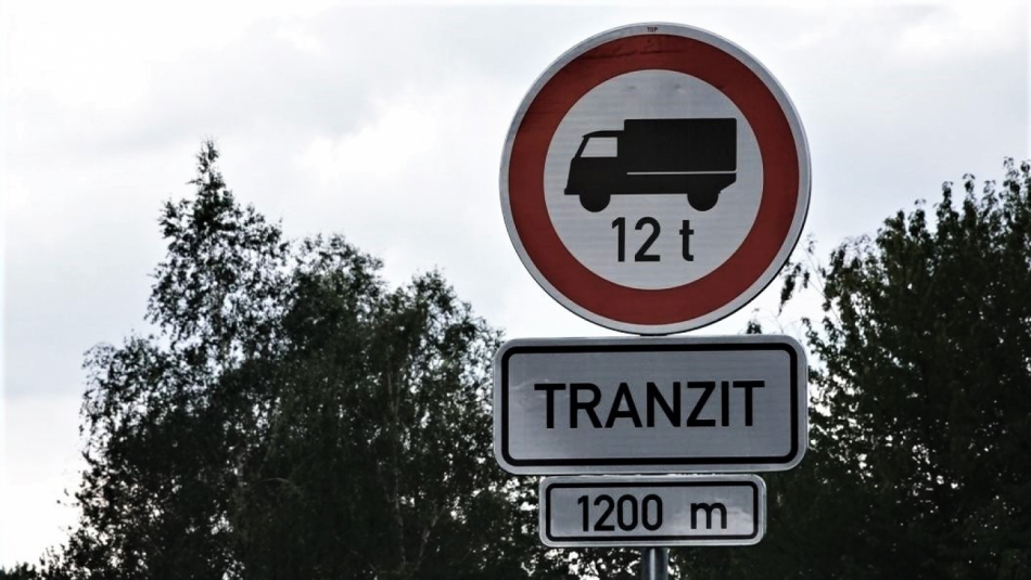 Hejtmanství chystá zákaz vjezdu pro vozy nad 12 tun na dvě silnice II. třídy