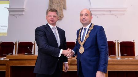 Plzeň má oficiálně nového primátora. V dalších letech ji povede Roman Zarzycký