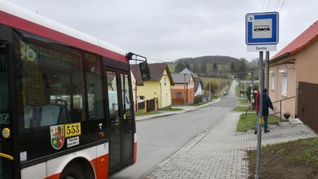 Litice se rozrůstají, obyvatelé to měli daleko na MHD. Město tak zavádí novou linku