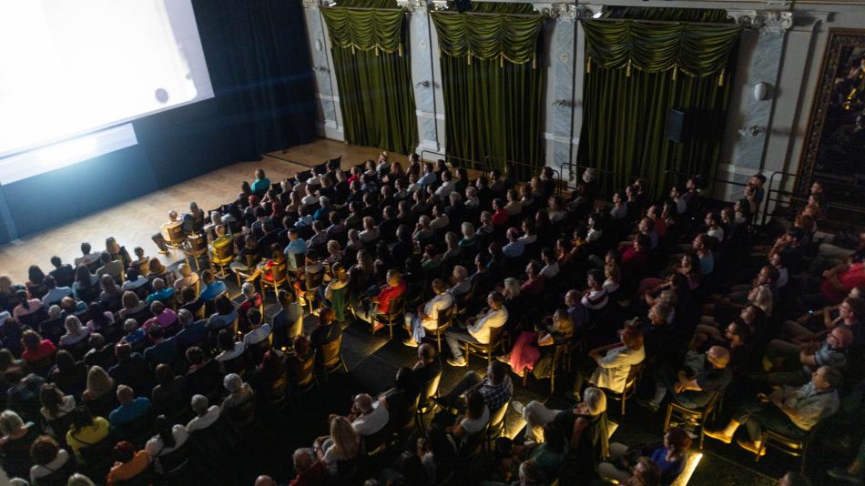 Finále Plzeň rozdalo Zlaté ledňáčky. Zabodovaly Pohádky po babičce, Dům bez východu i Náhradníci