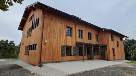 Z bývalého vojenského objektu je horská chata. Návštěvníkům začala sloužit na Čerchově