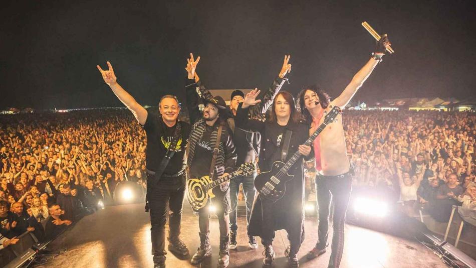 O turné skupiny Lucie je obrovský zájem, kapela přidává další koncert