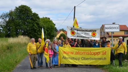 Lidé na Klatovsku protestovali proti jadernému úložišti