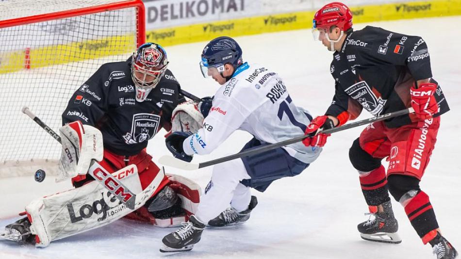 Plzeňští hokejisté potvrdili skvělou formu, z Hradce odvezli výhru v prodloužení