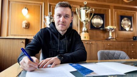 Obránce Kvasnička zůstává v Plzni, podepsal smlouvu na další ročník