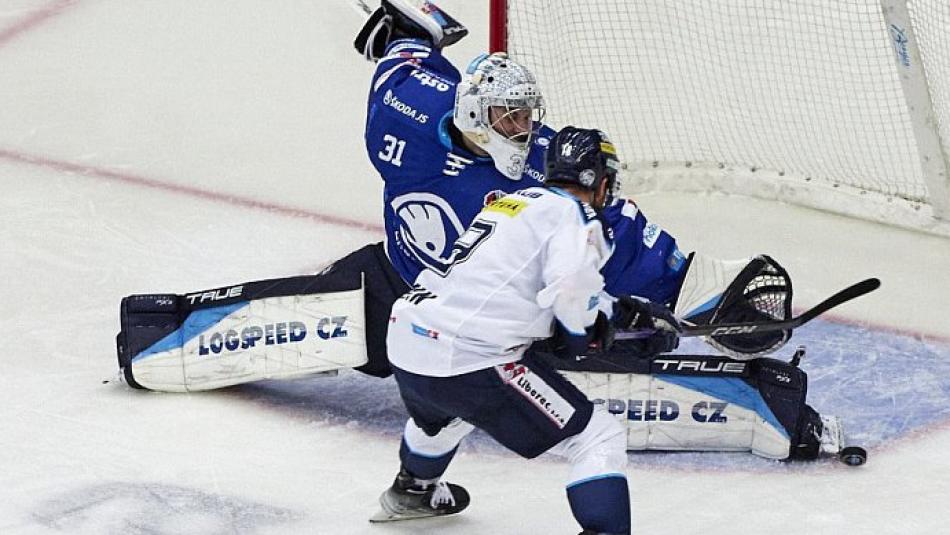 Plzeňští hokejisté po bídném začátku sezóny ožili. Po velkém obratu vezou dva body z Liberce!