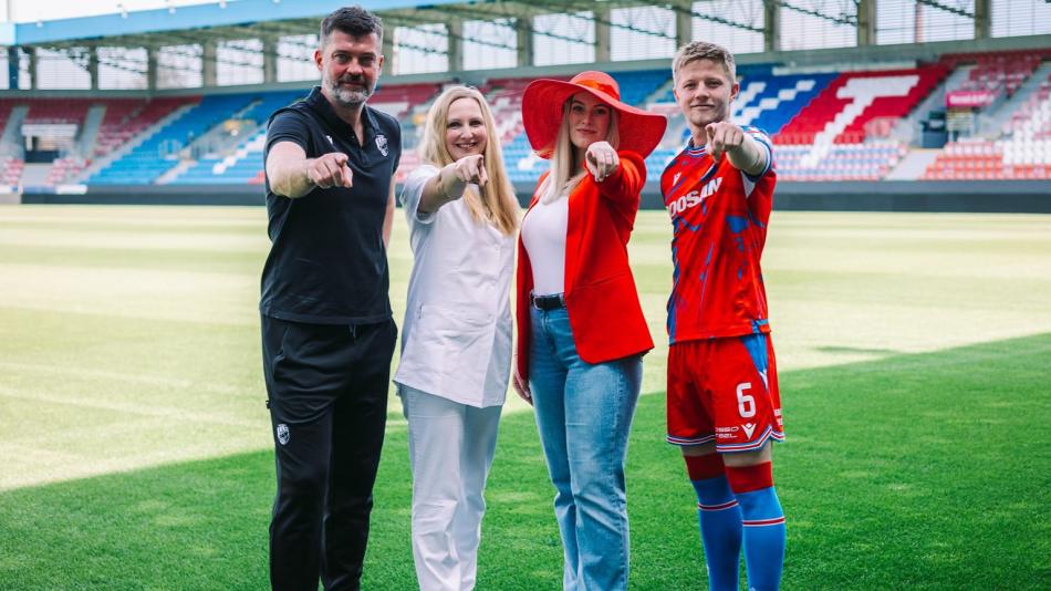 Dárců krve přes léto ubývá, pomoci mají speciální kampaně