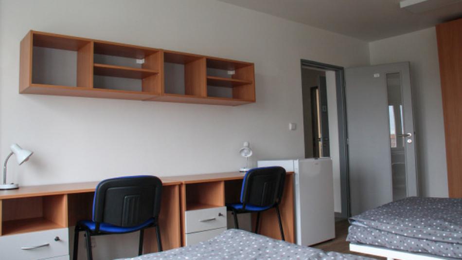 Studenty čeká větší luxus. Skončily opravy koleje ZČU v Baarově ulici