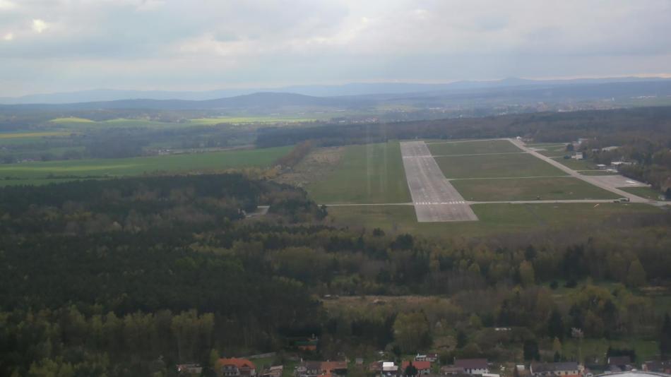 Ministerstvo obrany převzalo letiště Líně u Plzně od firmy PlaneStation