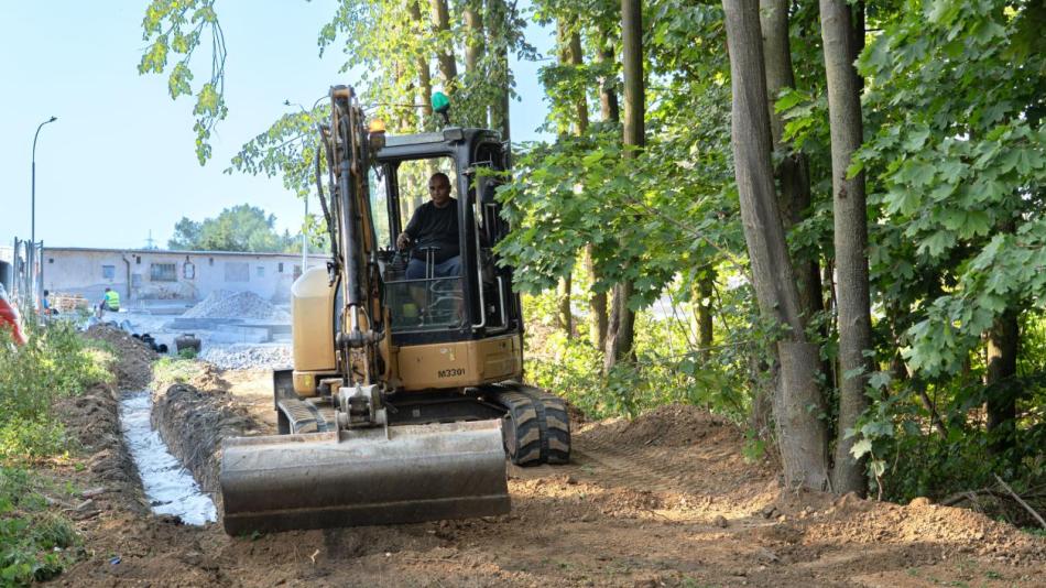 V Chodově roste nové parkoviště: Řidiči budou mít k dispozici 120 míst