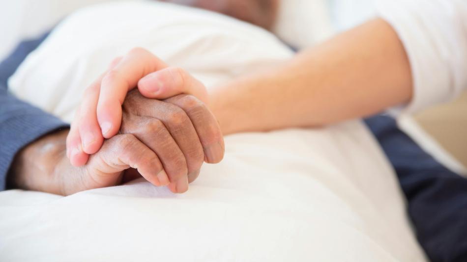 Karlovarský kraj poskytne dotaci domácí hospicové péči