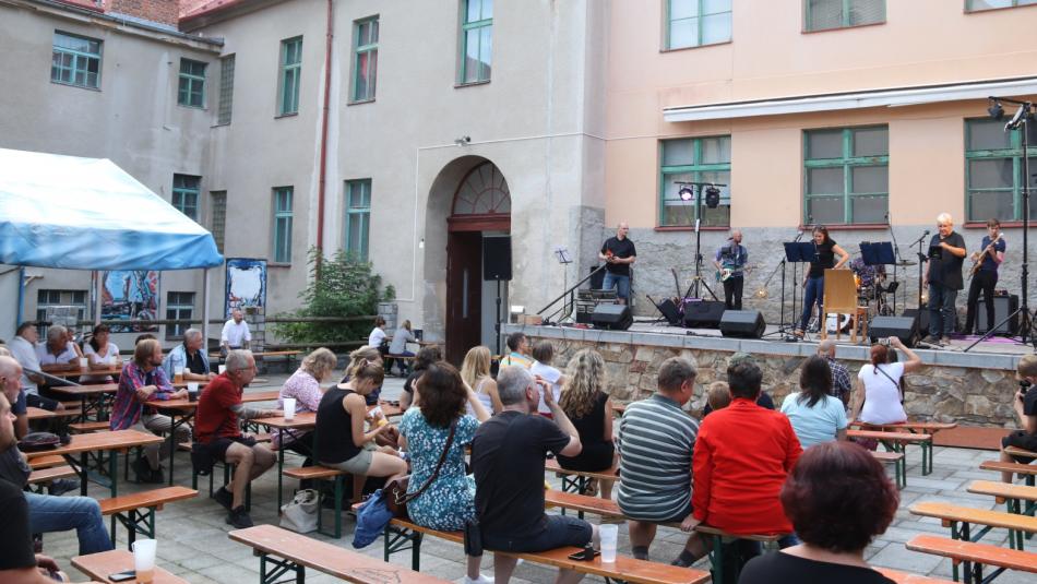 Chcete si užít prima muziku? Vydejte se do Nepomuku