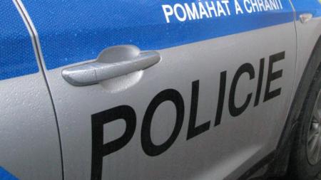 Trojice pachatelů obrala 153 lidí o téměř 2,5 milionu korun