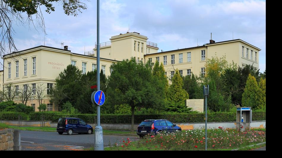Lékařská fakulta v Plzni se stěhuje do nového, univerzita prodá tři její budovy
