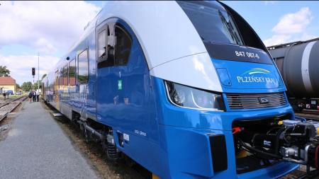 Vlaková souprava Regiofox, zdroj foto: Plzeňský kraj