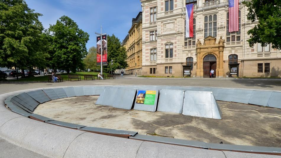 Plzeň začne s opravou fontány u Západočeského muzea