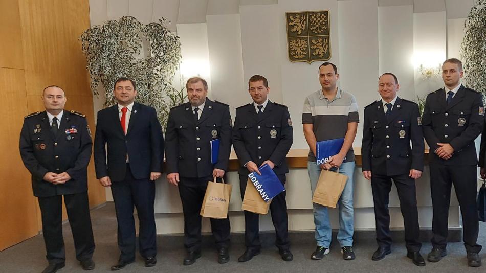 Policisté z Dobřan obdrželi ocenění za záchranu lidského života
