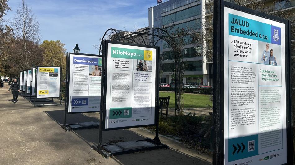 Detektory zvuku i výuka ve virtuální realitě. Výstava ukazuje úspěšné plzeňské nápady