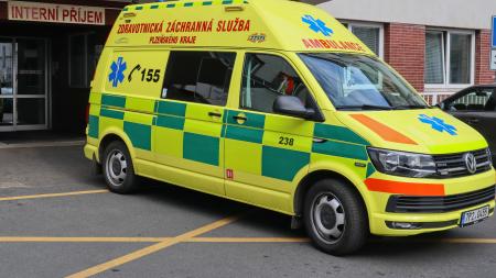 Při nehodě na Klatovsku se zranili tři lidé, z toho dva těžce!