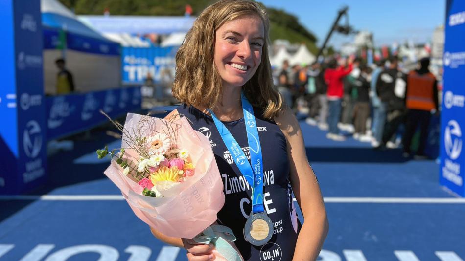 Plzeňská triatlonistka Zimovjanová má medaili ze Světového poháru
