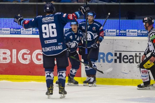 Hokejisté Plzně deklasovali Olomouc, mašina jménem Blomstrand pálí dál