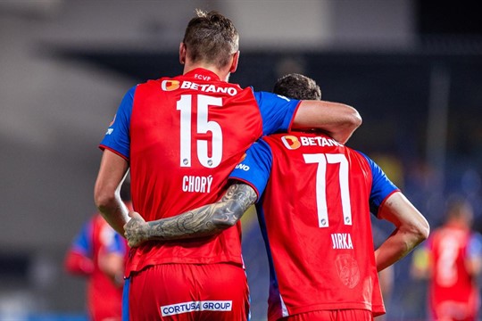 Viktoria slaví další důležité vítězství, ve Zlíně řádilo ofenzivní duo