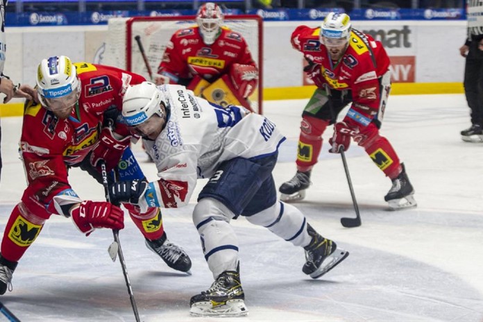 V souboji s ligovým lídrem indiánům střelecká převaha nestačila