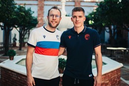 Obránce Libor Holík se stal kmenovým hráčem Viktorie, podepsal...