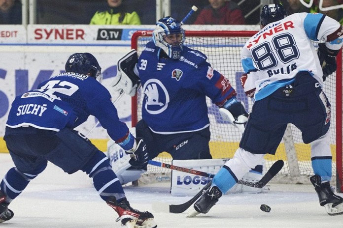 Slibný začátek nestačil. Indiáni padli v prodloužení a letošní play-off pro ně skončilo