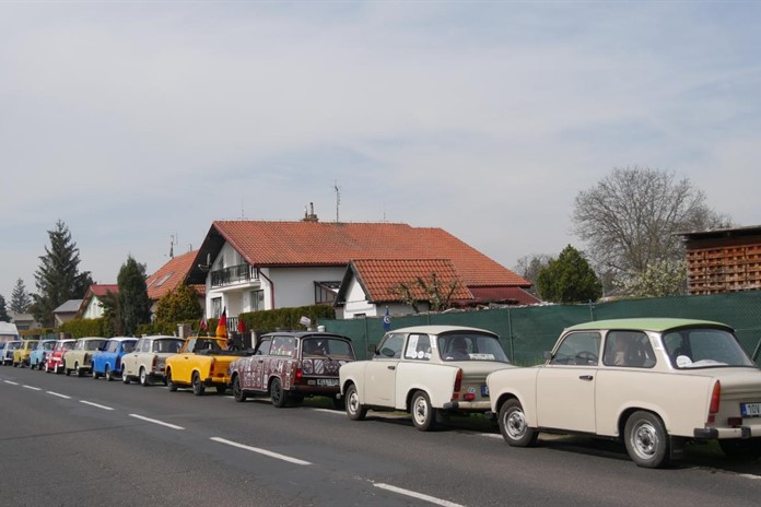 Členové plzeňského Trabantklubu přivítali květen sváteční vyjížďkou s bohatým programem