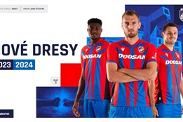 Zlatá kašna anděla i katedrála. Fotbalová Plzeň představila nové...