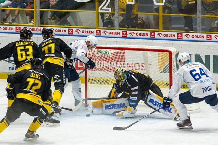 Dramatická přetahovaná na body nestačila. Hokejisté odjeli z Litvínova s prázdnou