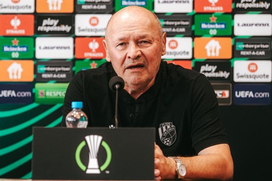 Kalvach? Kluk na pusinku, zářil Koubek po "své" první výhře v evropských pohárech