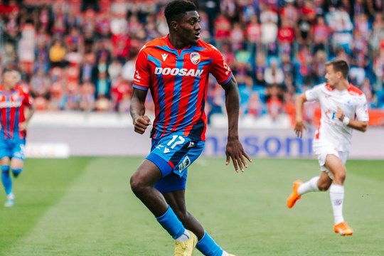 Špatná zpráva pro Viktorii Plzeň. Kanonýr Durosinmi míří na operaci, na podzim už se nepředstaví!