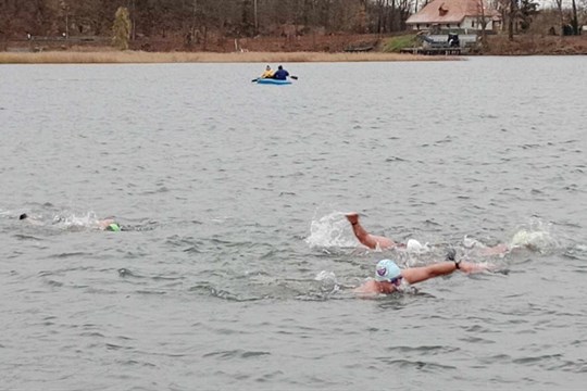 Bolevák patřil v sobotu odpoledne otužilcům!